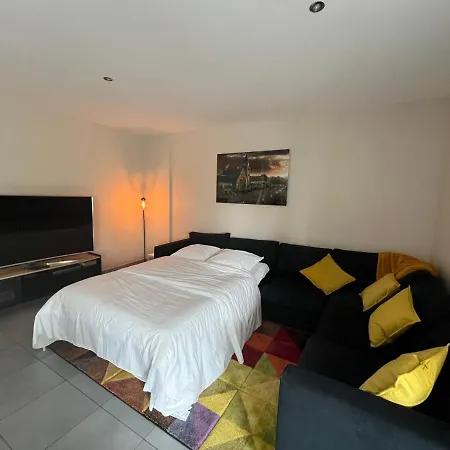 Appartement Break In Metz